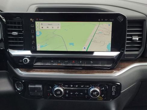 New 2026 GMC Sierra 1500 Elevation image 13