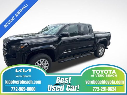 Used 2025 Toyota Tacoma SR5 image 1