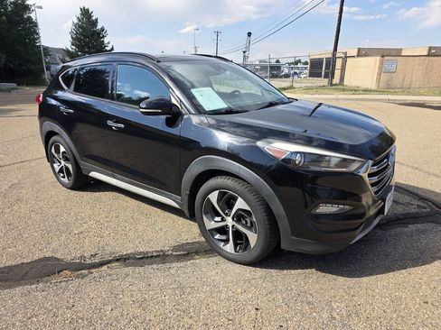 Used 2017 Hyundai Tucson Limited w/ Limited Ultimate Package 03 FWD image 10