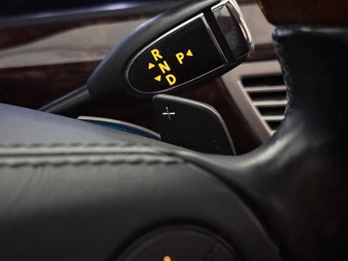 Used 2011 Mercedes-Benz S 550 4MATIC image 40