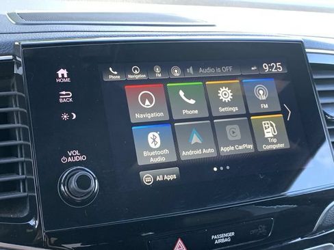 Used 2025 Honda Passport Black Edition image 21