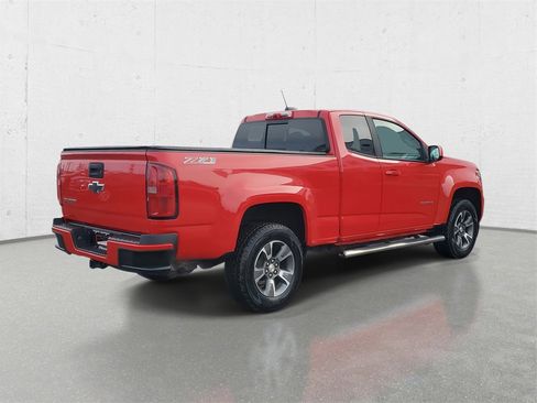 Used 2016 Chevrolet Colorado Z71 image 7