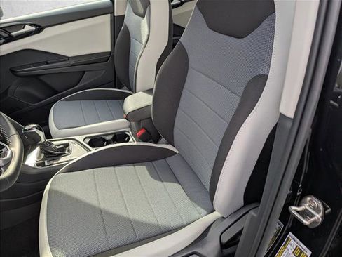 New 2026 Volkswagen Taos S image 22