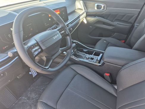 New 2026 Kia Sorento SX image 10