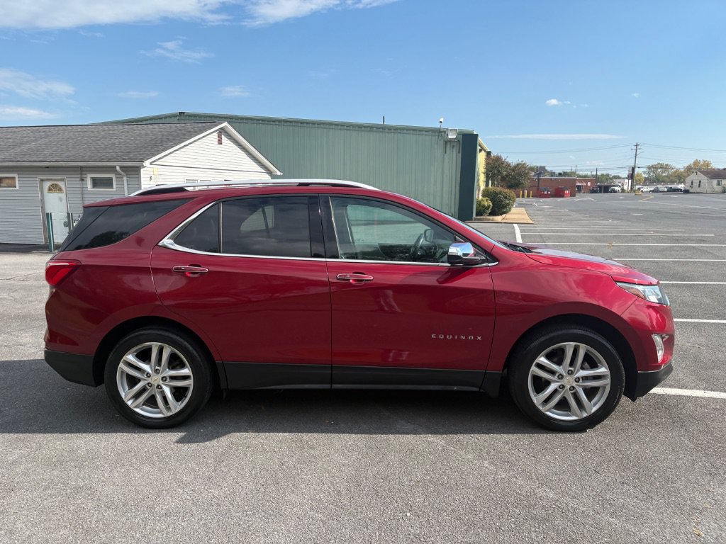 Used 2019 Chevrolet Equinox Premier AWD/4WD image 4