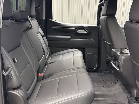 Used 2026 GMC Sierra 1500 SLT w/ SLT Premium Plus Package AWD/4WD image 41