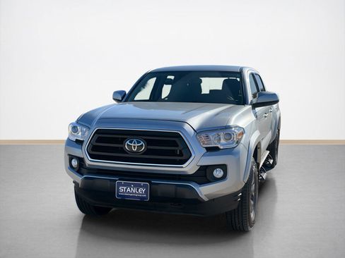 Used 2022 Toyota Tacoma SR5 image 3