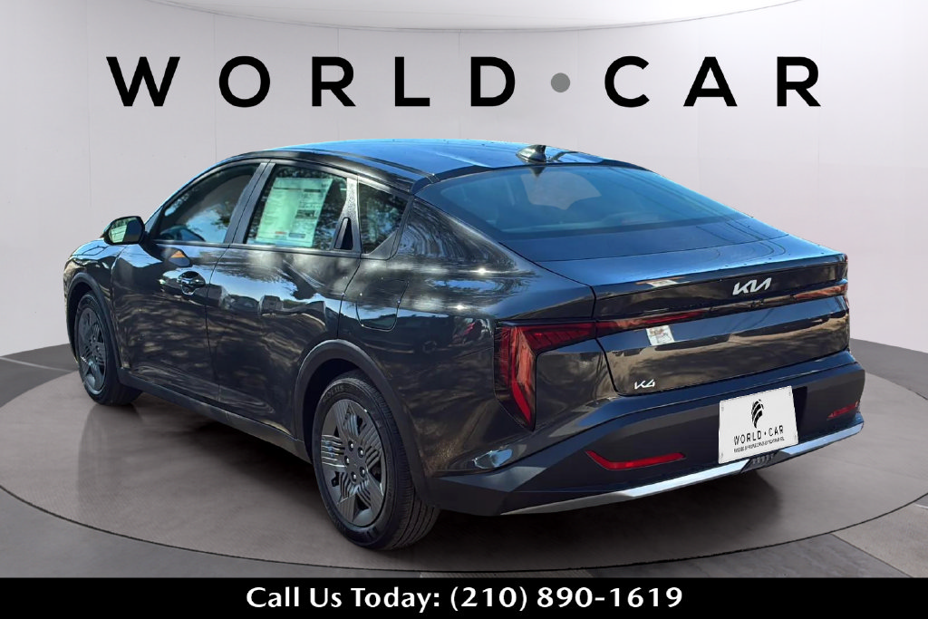 Used 2026 Kia K4 FWD image 8