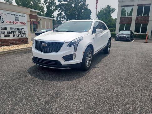 Used 2021 Cadillac XT5 Premium Luxury FWD image 3