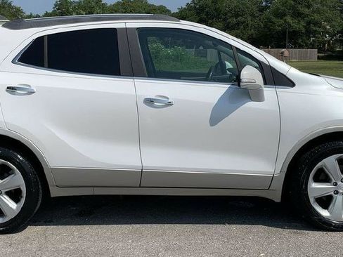Used 2015 Buick Encore Convenience FWD image 8