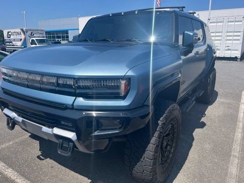 Used 2024 GMC Hummer EV 3X w/ Omega Edition AWD/4WD image 3