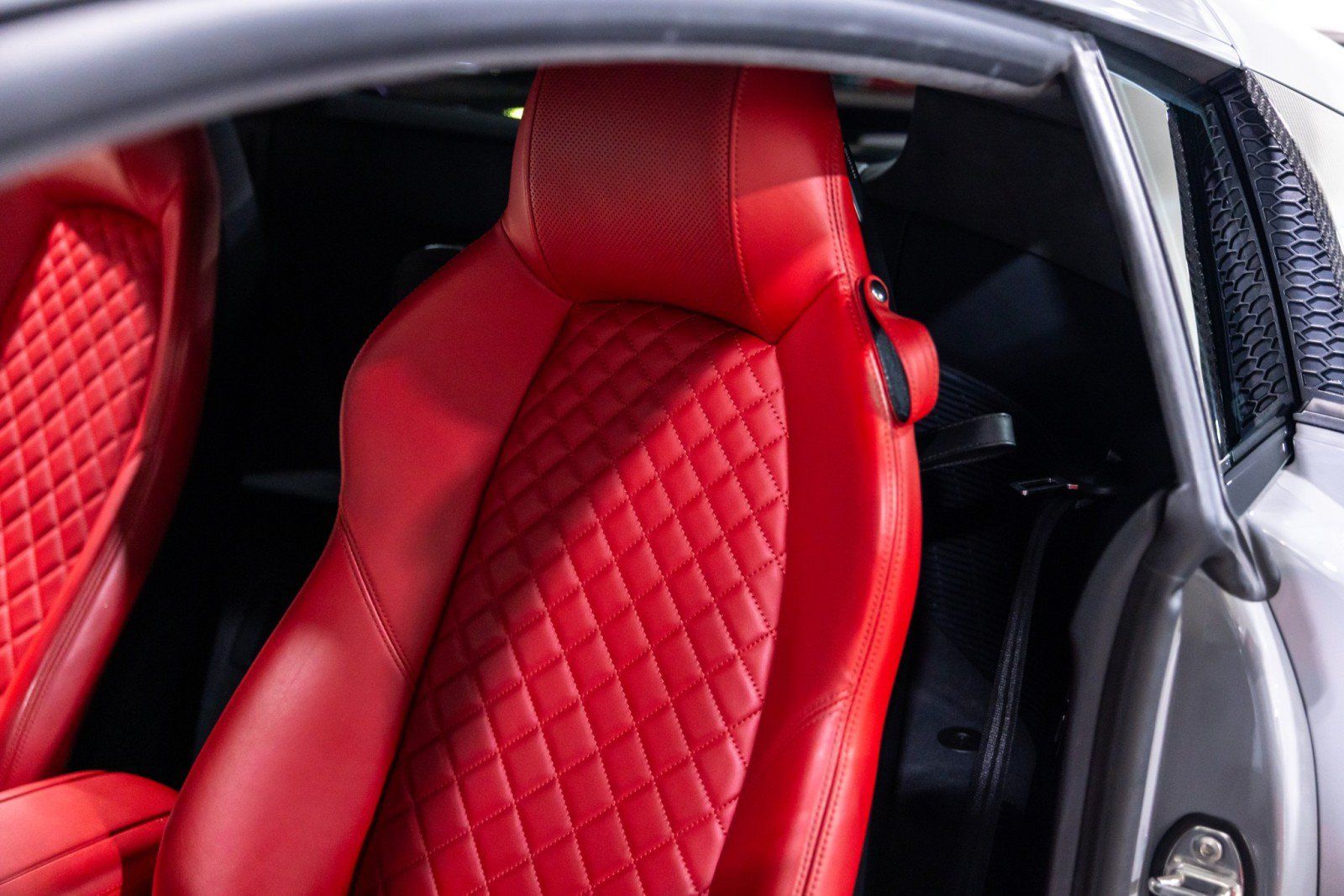 Used 2017 Audi R8 V10 AWD/4WD image 39