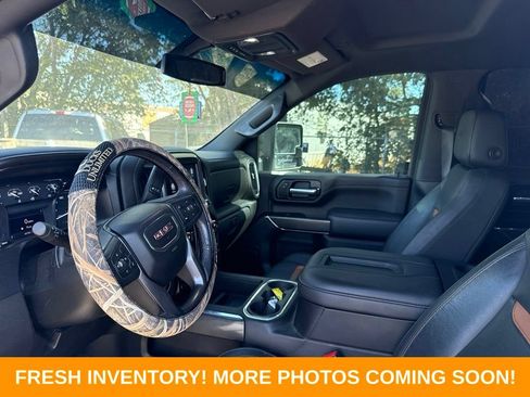 Used 2022 GMC Sierra 2500 AT4 AWD/4WD image 8