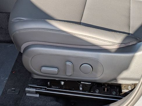 New 2026 Hyundai Kona SEL Premium AWD/4WD image 18