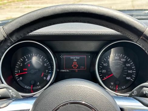 Used 2019 Ford Mustang GT RWD image 19