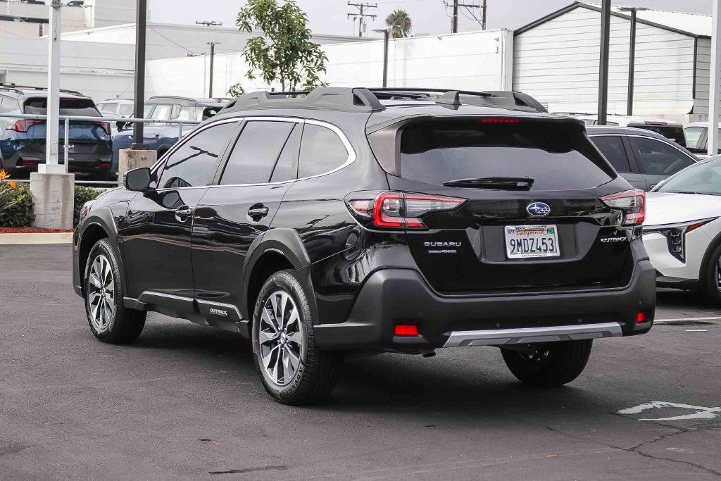 Certified 2024 Subaru Outback Limited AWD/4WD image 7