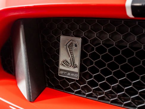 Used 2018 Ford Mustang Shelby GT350 w/ Electronics Package image 44