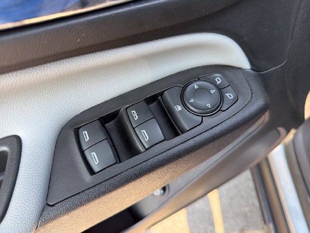 Used 2024 Chevrolet Equinox LT FWD image 17
