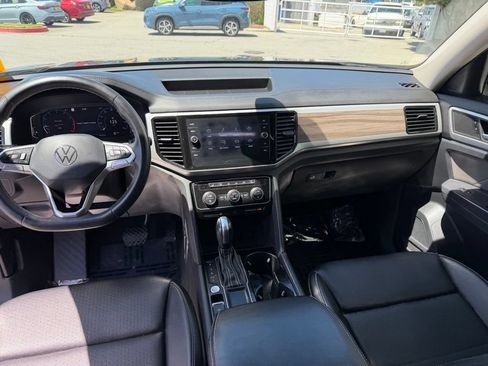 Used 2021 Volkswagen Atlas SEL FWD image 14