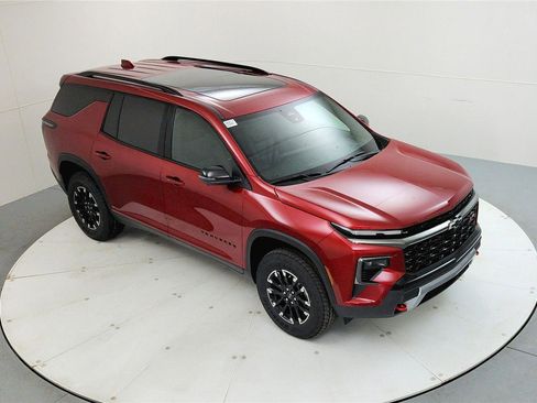 New 2026 Chevrolet Traverse Z71 w/ Enhanced Driving Package image 13