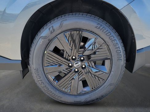 New 2026 Nissan Murano SV AWD/4WD image 12