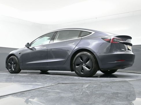 Used 2018 Tesla Model 3 Long Range image 56
