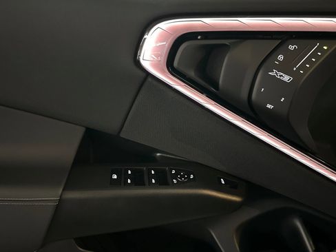 Used 2025 BMW X3 xDrive30i w/ Convenience Package image 16