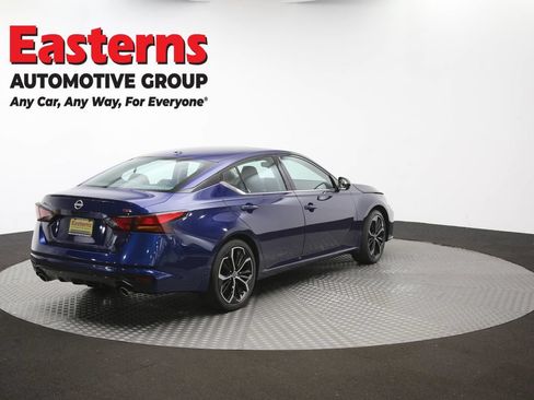 Used 2024 Nissan Altima 2.5 SR w/ SR Premium Package FWD image 42