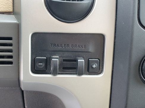 Used 2013 Ford F150 XLT w/ XLT Chrome Pkg image 22