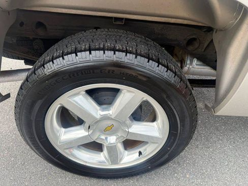 Used 2009 Chevrolet Silverado 1500 LT w/ All Star Package RWD image 32