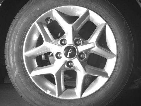 Used 2025 Kia Soul LX w/ LX Technology Package FWD image 15