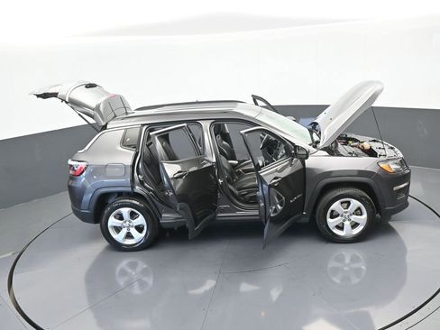 Used 2021 Jeep Compass Latitude w/ Driver Assistance Group image 66