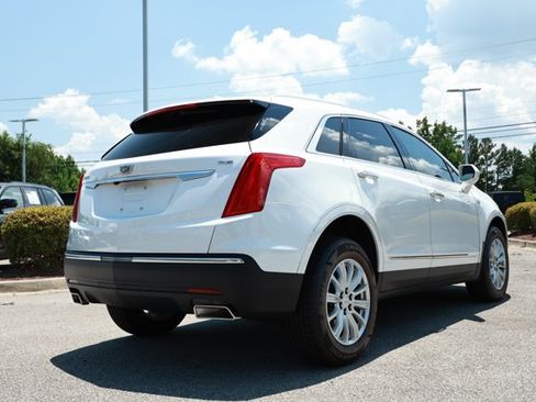 Used 2019 Cadillac XT5 FWD image 6