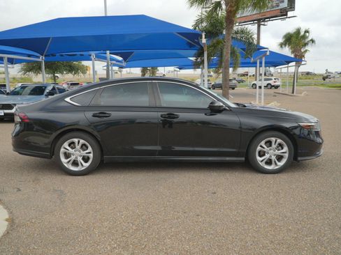 Used 2023 Honda Accord LX image 4