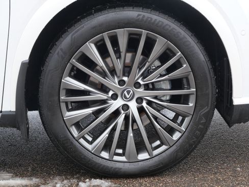 Used 2024 Lexus RX 350 w/ Convenience Package image 7