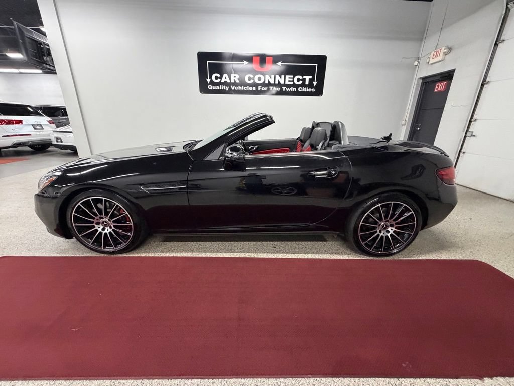 Used 2018 Mercedes-Benz SLC 300 image 15