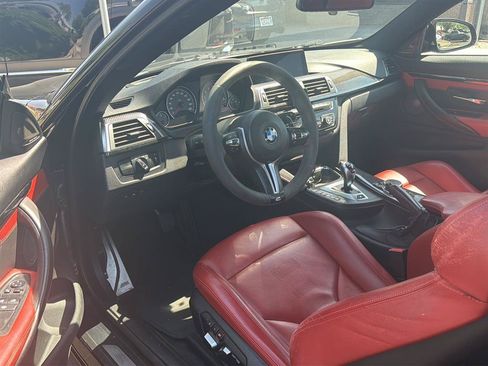 Used 2016 BMW M4 Coupe RWD image 3