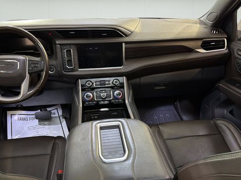 Used 2022 GMC Yukon Denali AWD/4WD image 20