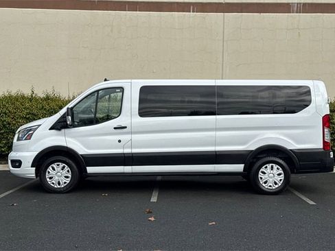 Used 2023 Ford Transit 350 XLT image 7