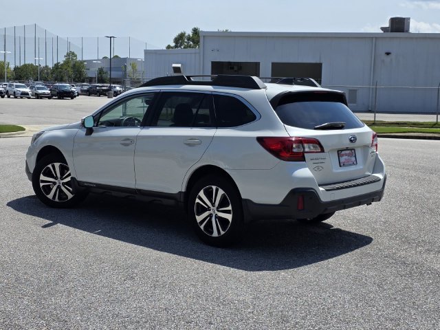 Used 2019 Subaru Outback 3.6R Limited w/ Popular Package #2 AWD/4WD image 4
