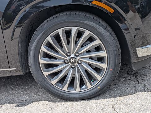 Used 2024 Hyundai Palisade Calligraphy AWD/4WD image 11