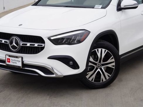 Used 2025 Mercedes-Benz GLA 250 4MATIC image 5