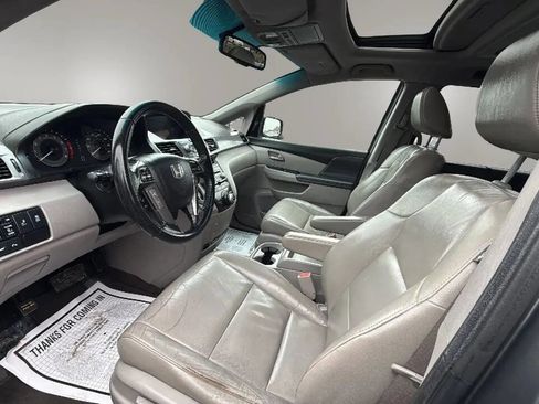 Used 2012 Honda Odyssey Touring image 9