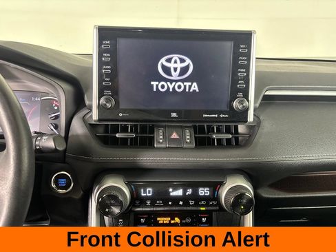 Used 2022 Toyota RAV4 Limited w/ Limited Grade Weather Package AWD/4WD image 19