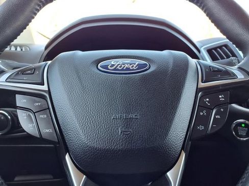 Used 2024 Ford Edge Titanium AWD/4WD image 15