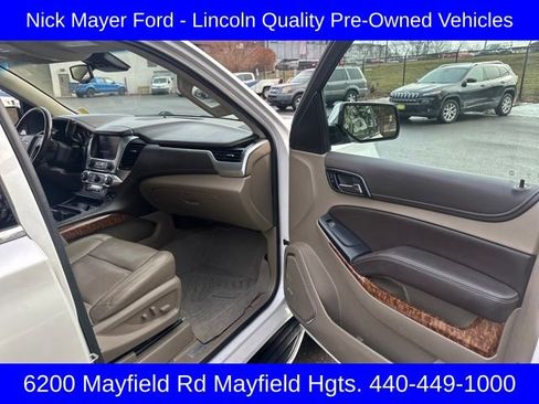 Used 2020 Chevrolet Suburban Premier image 9