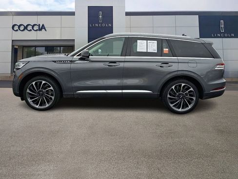 Used 2024 Lincoln Aviator Reserve w/ Equipment Group 201A image 7