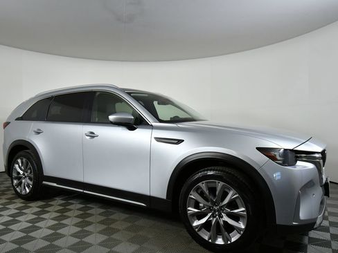 Used 2024 MAZDA CX-90 3.3 Turbo w/ Premium Package AWD/4WD image 9