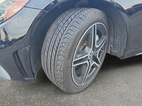 Used 2020 Mercedes-Benz C 300 4MATIC Sedan image 30