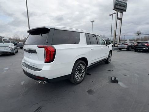 Certified 2023 GMC Yukon XL Denali Ultimate image 8